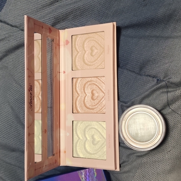 Make up bundle - Picture 5 of 5
